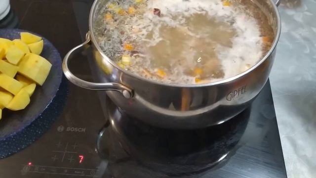 Этот суп просто бесподобен Его нужно попробовать хотя бы раз в жизни Не пожалеете Журек. Zhurek sou смотреть онлайн