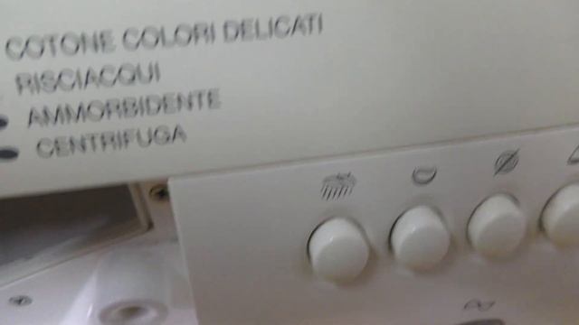 Стиральная ? машина. Три причины появления опасной плесени. Берегите своё здоровье! смотреть онлайн