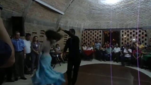 Lauriano e Karla Shiro - Mercedita Cia. Ivan Sousa e Dani Barilli смотреть онлайн