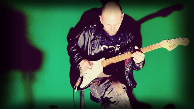 Восстановим старую гитару FENDER SQUIER