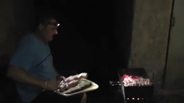 Частный дом ремонт день #23 Вторник взял прицеп, вывозим мусор, жарим шашлыки смотреть онлайн