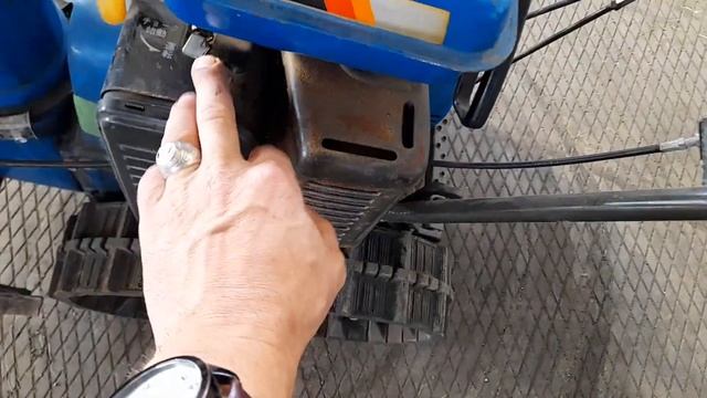 Снегоуборщик Yamaha YSM560 смотреть онлайн
