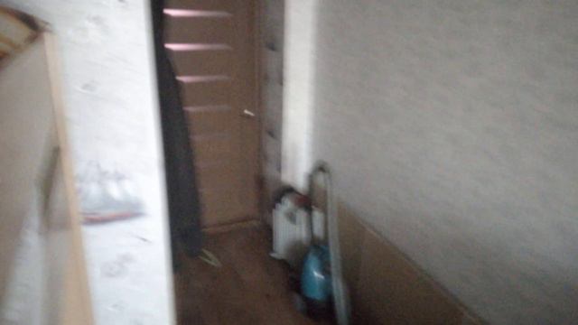 чем я занимаюсь когда я просыпаёсй и ещё (вот эти банки это не мои😐) смотреть онлайн