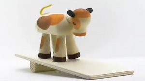 идет бычок качается