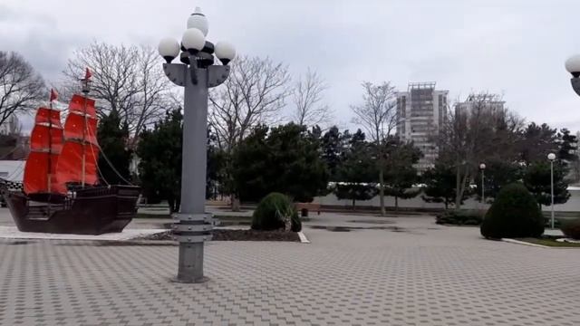 Морской порт Анапы \ центр набережной Анапы \ пустые набережные смотреть онлайн