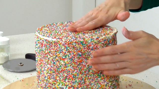 Rainbow Cake Tutorial - CAKE STYLE смотреть онлайн