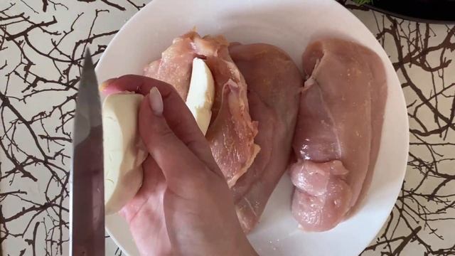 Куриная грудка с беконом и сыром смотреть онлайн
