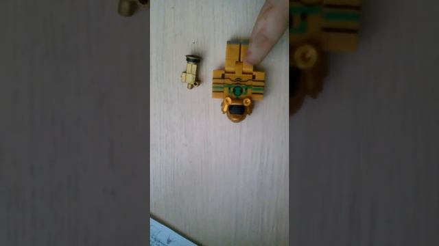 Обзор фигурки роблокс (сори не знаю названия скина) смотреть онлайн