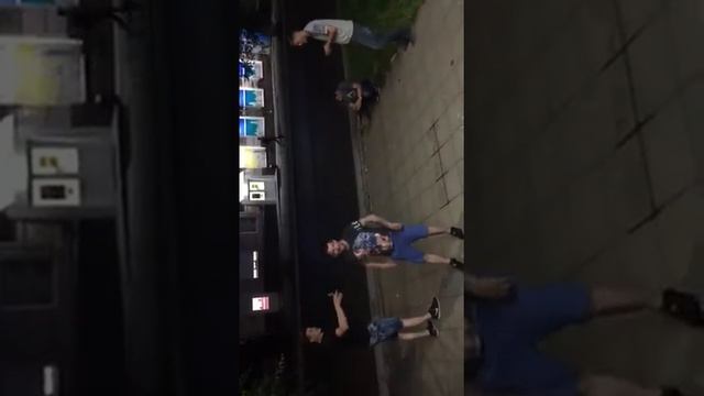 Так ведут себя пьяные смотреть онлайн