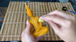 Декор свечей. Декор свечей акриловыми красками. Свечи из пчелиного воска. Как украсить свечи.