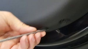 профессионально снимаем обшивку двери на BMW X5 G05