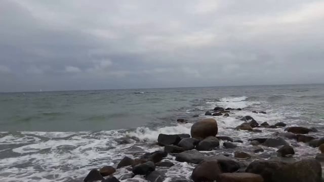 Прибой.Балтийское море. смотреть онлайн