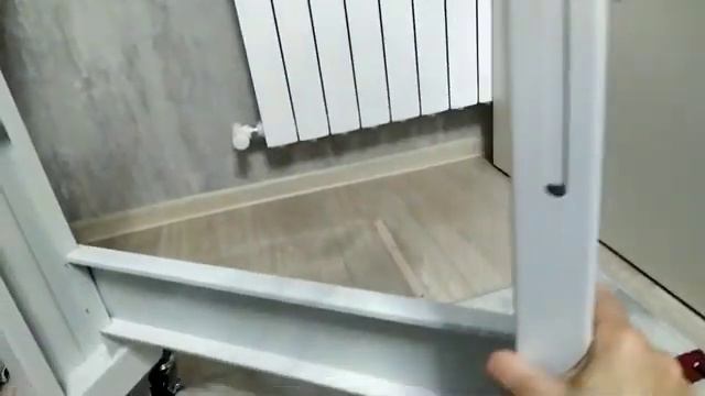 Промышленный оверлок Aurora 700 DE-4 с укороченным столом. Сборка своими руками (женскими). смотреть онлайн