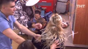 Дом-2: Потасовка между Строковой и Стецевьят