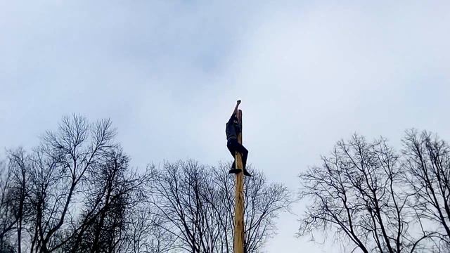 Русский столб на Масленице г Новомосковск смотреть онлайн