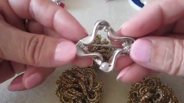 Украшения крючком. Клипсы и кольцо. Чудо цветок.