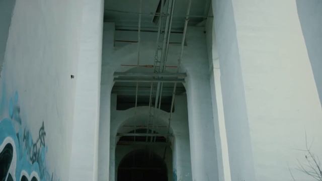 Каменный мост [что под мостом] смотреть онлайн