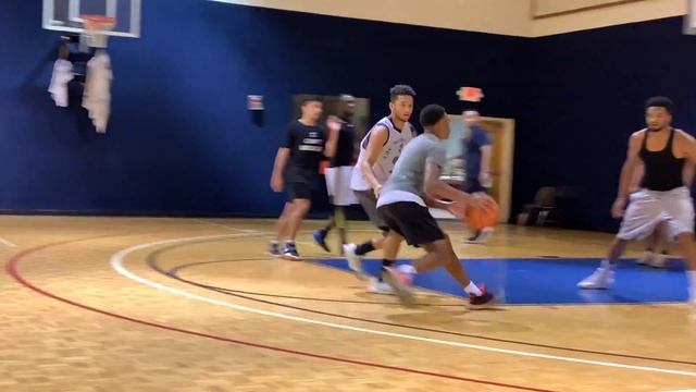 Isaiah Rivera Crazy In Game Dunks And Max Vertical Jump Test! смотреть онлайн