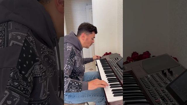 Сакит Самедов- Лирика. Мир во всем мире 2023 смотреть онлайн