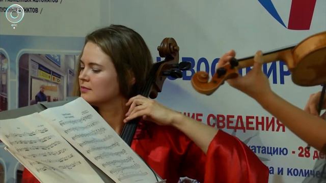 В Новосибирском метрополитене прошёл концерт классической музыки смотреть онлайн