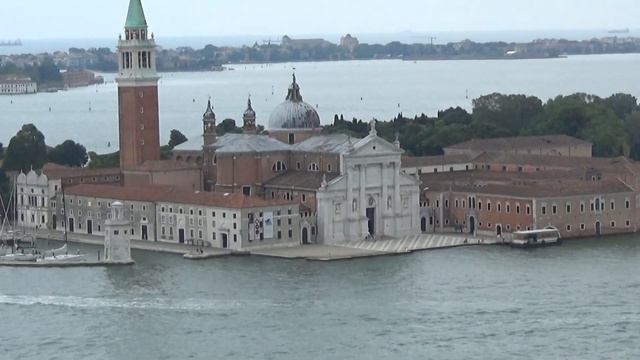 Венеция: Гранд канал, мост поцелуев, острова Мурано, Бурано, музей стекла смотреть онлайн