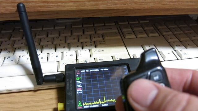 Брелок автомобильной сигнализации Convoy MP-150. Ремонт кнопки нужен? смотреть онлайн