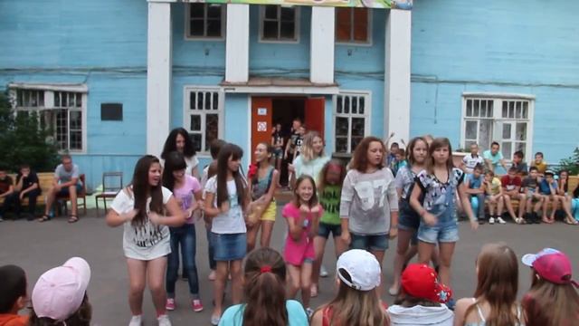 Орленок 2015 1 смена Мокрая девочка смотреть онлайн