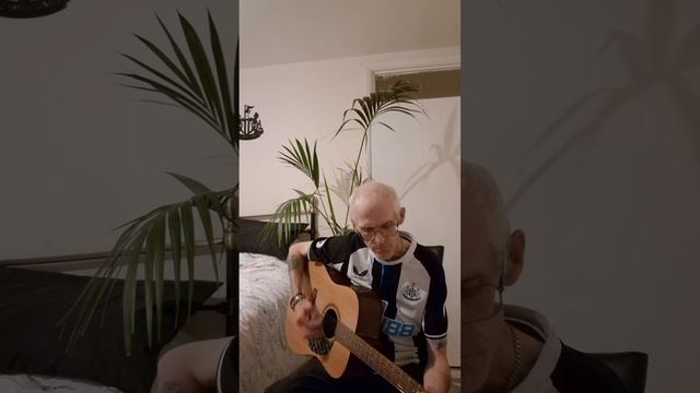 Acoustic guitar as it's nighttime смотреть онлайн