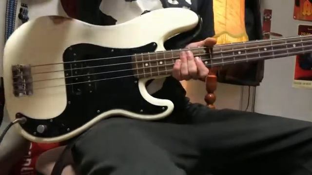 Reversed pickups Seymore Duncan (Dirty Bass) смотреть онлайн