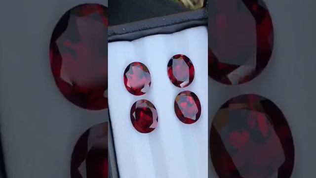 12 carats stunning faceted rhodolite garnet pairs available for sale Dimension: 10*8*5mm смотреть онлайн