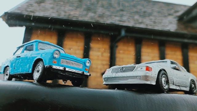 TRABANT 601S, Mercedes benz 500 SL смотреть онлайн
