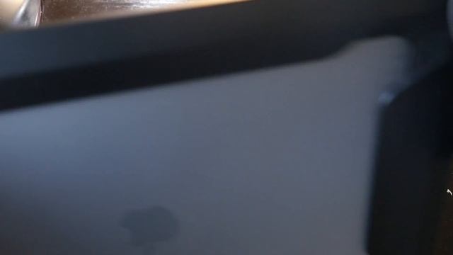 iBalson MacBook Pro 15 (2016) case смотреть онлайн