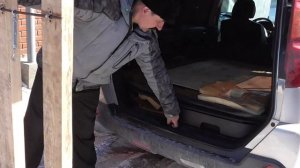 погрузка мотобуксировщика Ураган в автомобиль