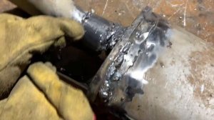 ПРЯМОТОЧНЫЙ БАСИСТЫЙ ВЫХЛОП СВОИМИ РУКАМИ. КАК ЗВУЧИТ С РЕЗОНАТОРОМ И БЕЗ.