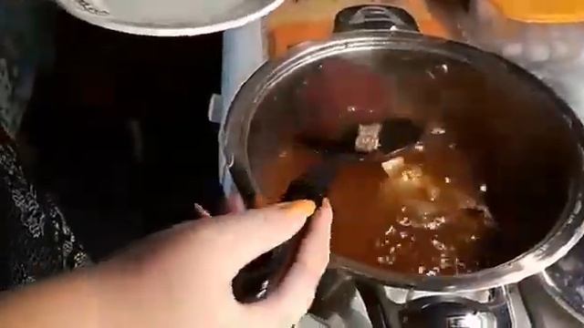 5 ЛИТРОВ БОРЩА ЗА 200р???/бюджетное меню/ ОБО ВСЁМ ПОНЕМНОГУ смотреть онлайн