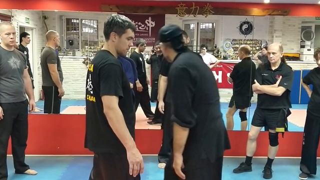 Илицюань: факультатив по туйшоу — «Точка Тайчи» смотреть онлайн