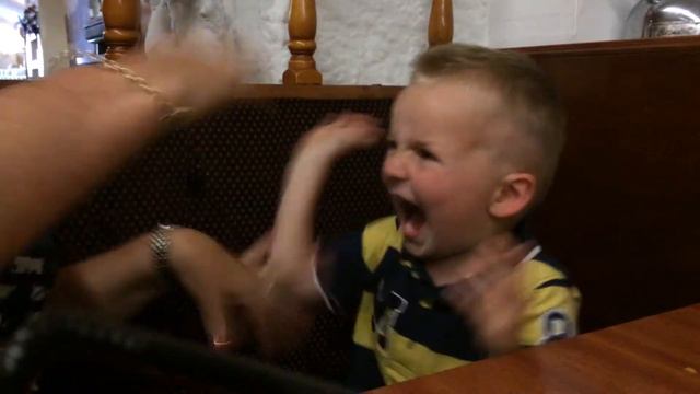 Mason vs Nana смотреть онлайн