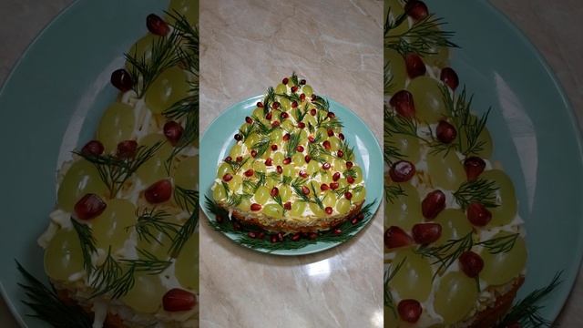 Новогодняя ЕЛКА 2023. Не пропустите классный рецепт , скоро на канале @ApetitnayaKuhnya смотреть онлайн