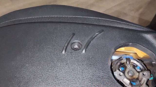 Снятие и частичная разборка водительского сиденья Kia Ceed CD (Gen3) смотреть онлайн