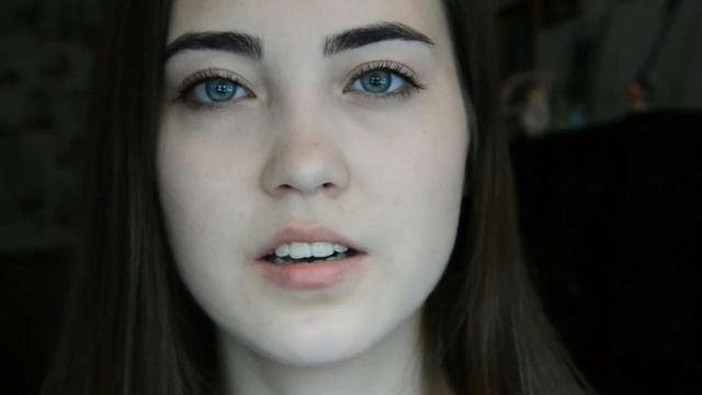 "А ведь каждого в мыслях..." Автор и чтец стихотворения: Анна Лозовая смотреть онлайн