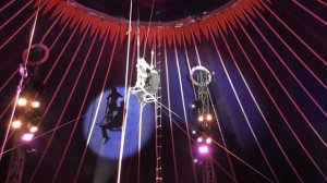 Падение воздушной гимнастки в цирке во время циркового представления в Уфе СЛАБОНЕРВНЫМ НЕ СМОТРЕТЬ