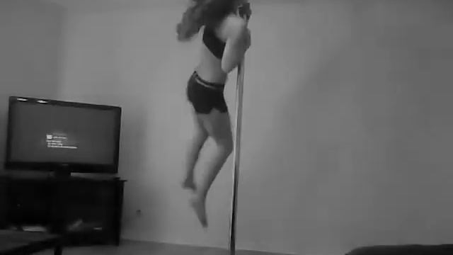 Pole Dance Video- Lady GaGa- You & I смотреть онлайн