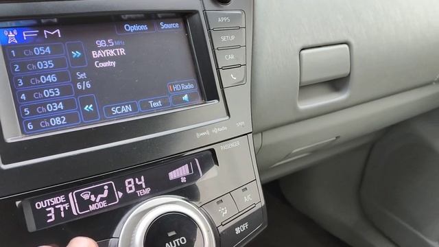 Краткий Обзор Prius V 2012 Hybrid смотреть онлайн