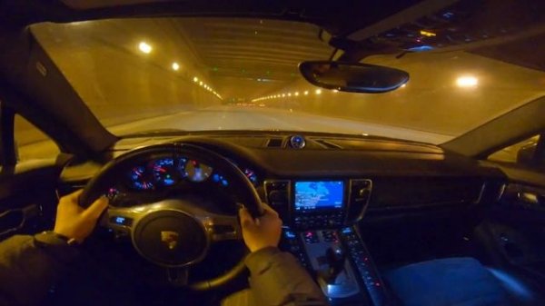 PORSCHE PANAMERA GTS - NIGHT POV DRIVE & ACCELERATION 0-200 KM/H