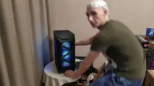 ЖелезячЧка! ASUS TUF Gaming GT301 / GT 301 - Обзор корпуса с чатом и болтовня о том о сём.