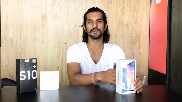Samsung Galaxy A70 ll 8GB RAM 128 GB ROM ll Price with 6.7" Infinity-U display, triple cameras смотреть онлайн
