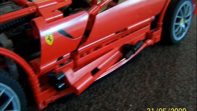 Lego Ferrari 599 GTB Fiorano Scuderia смотреть онлайн