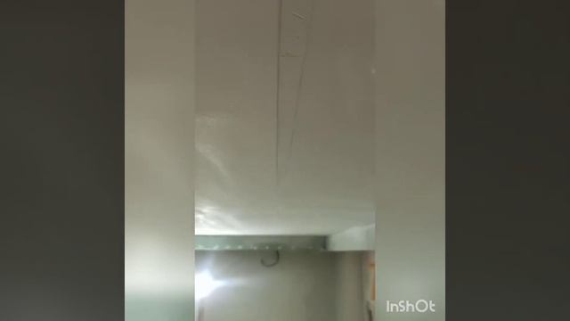 Шпаклёвка потолка с трековым светильником. смотреть онлайн