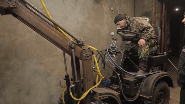 ДЕШЕВЫЙ ЭКЗОСКЕЛЕТ ЗА 2000 ТЫСЯЧИ РУБЛЕЙ. POWER ARMOR EXOSKELETON смотреть онлайн