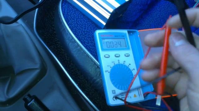 Автомобильный инвертер с Али Экспресс 12-220В некачественный Power Inverter